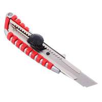 Нож Falco метал. с выдвижным сменным лезвием 18мм 685006